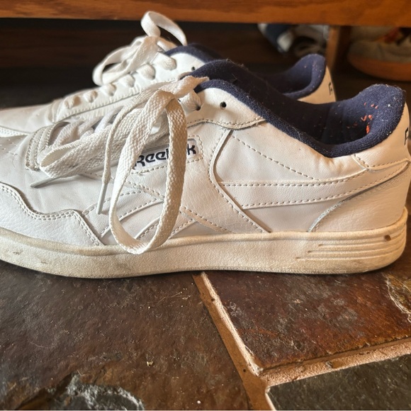 Reebok Other - Reebok Men's Off-White Sneakers with Navy Accents